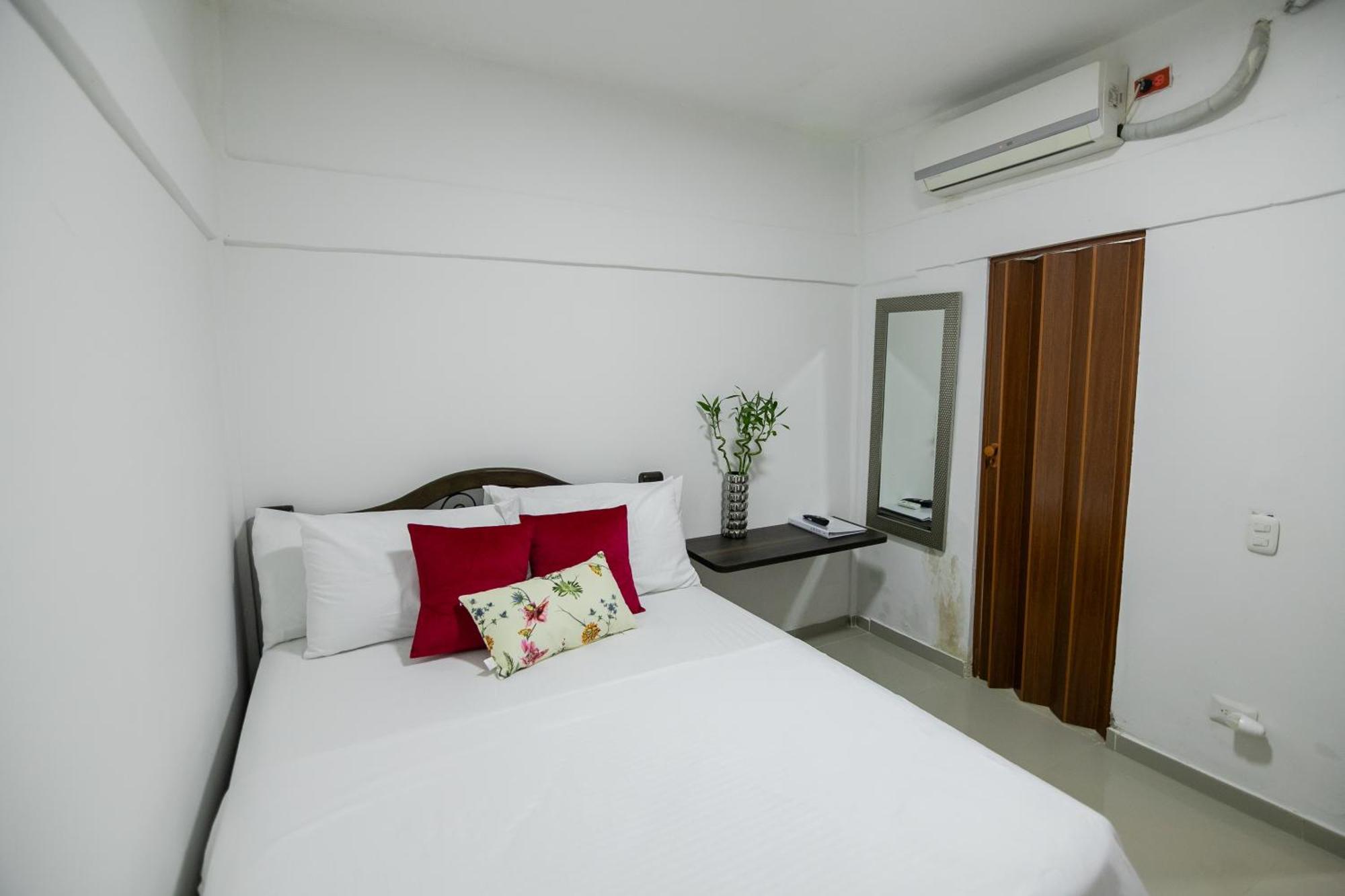 Hospedaje Rosa Blanca Cartagena 외부 사진